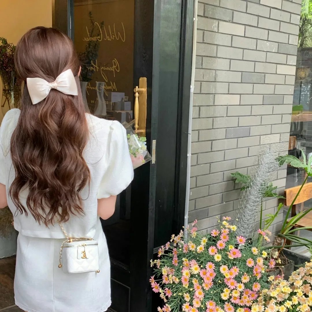 黑色姐妹花